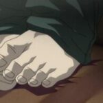 L's feet